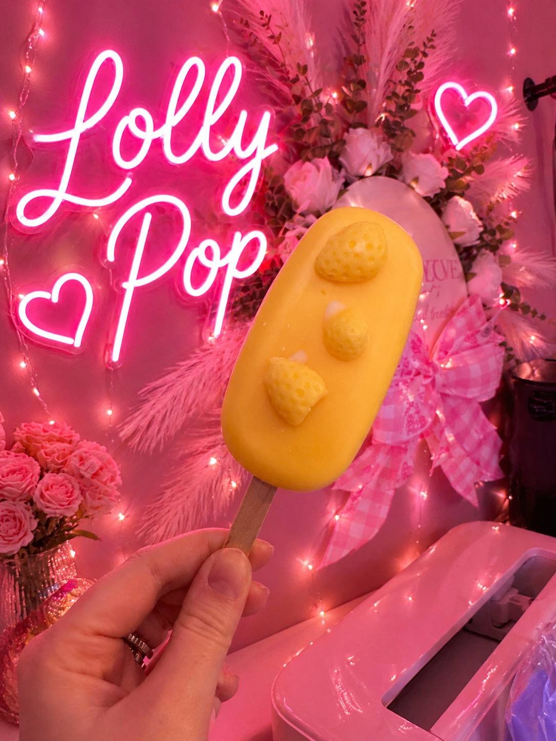 Leonora tropical sunset