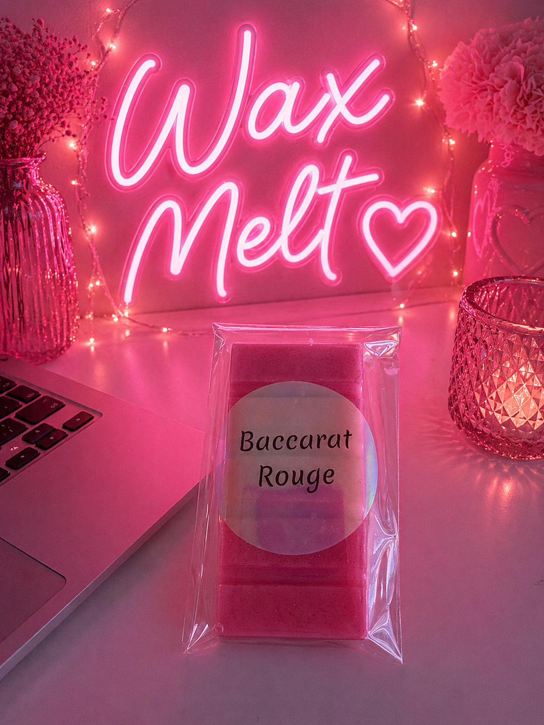 Baccarat Rouge snap bar